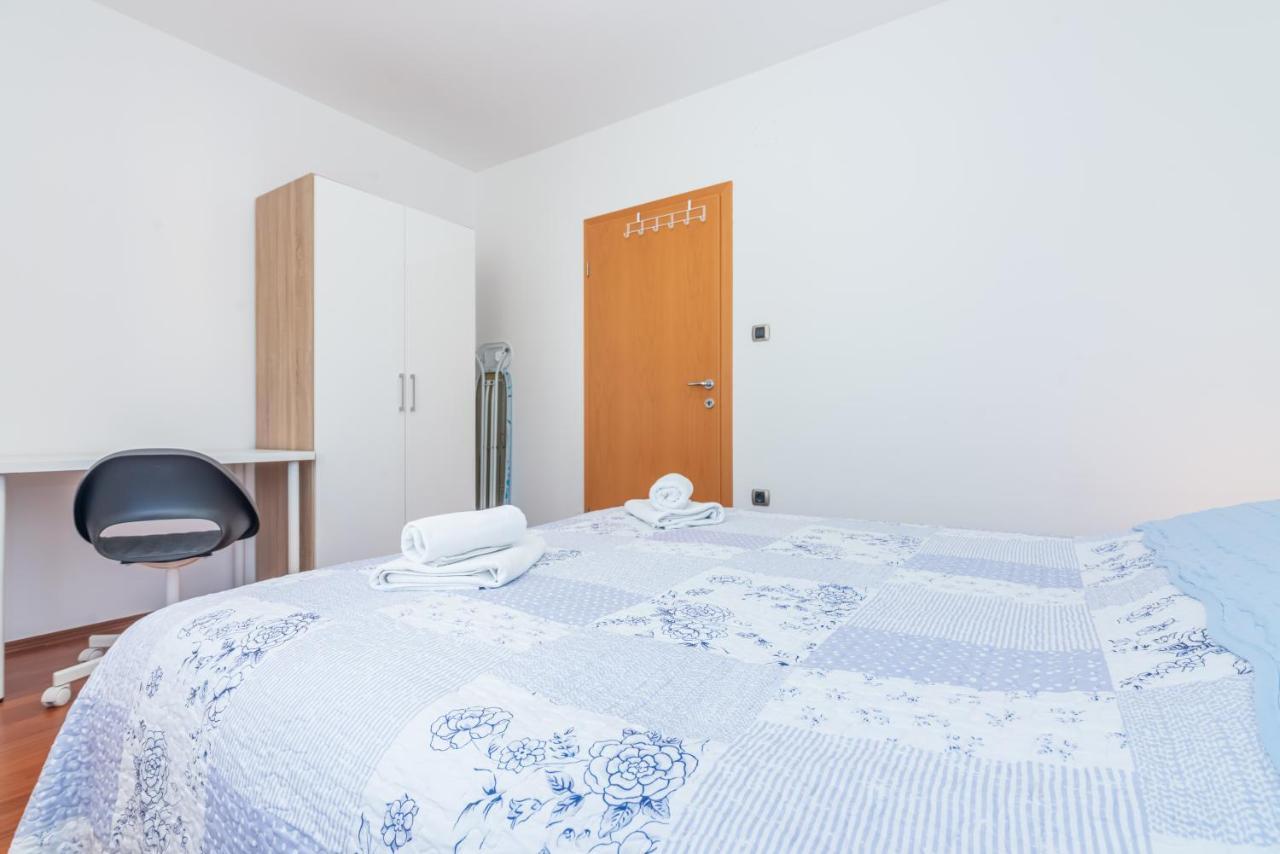 Apartment Mimoza 5, Baska, Krk エクステリア 写真
